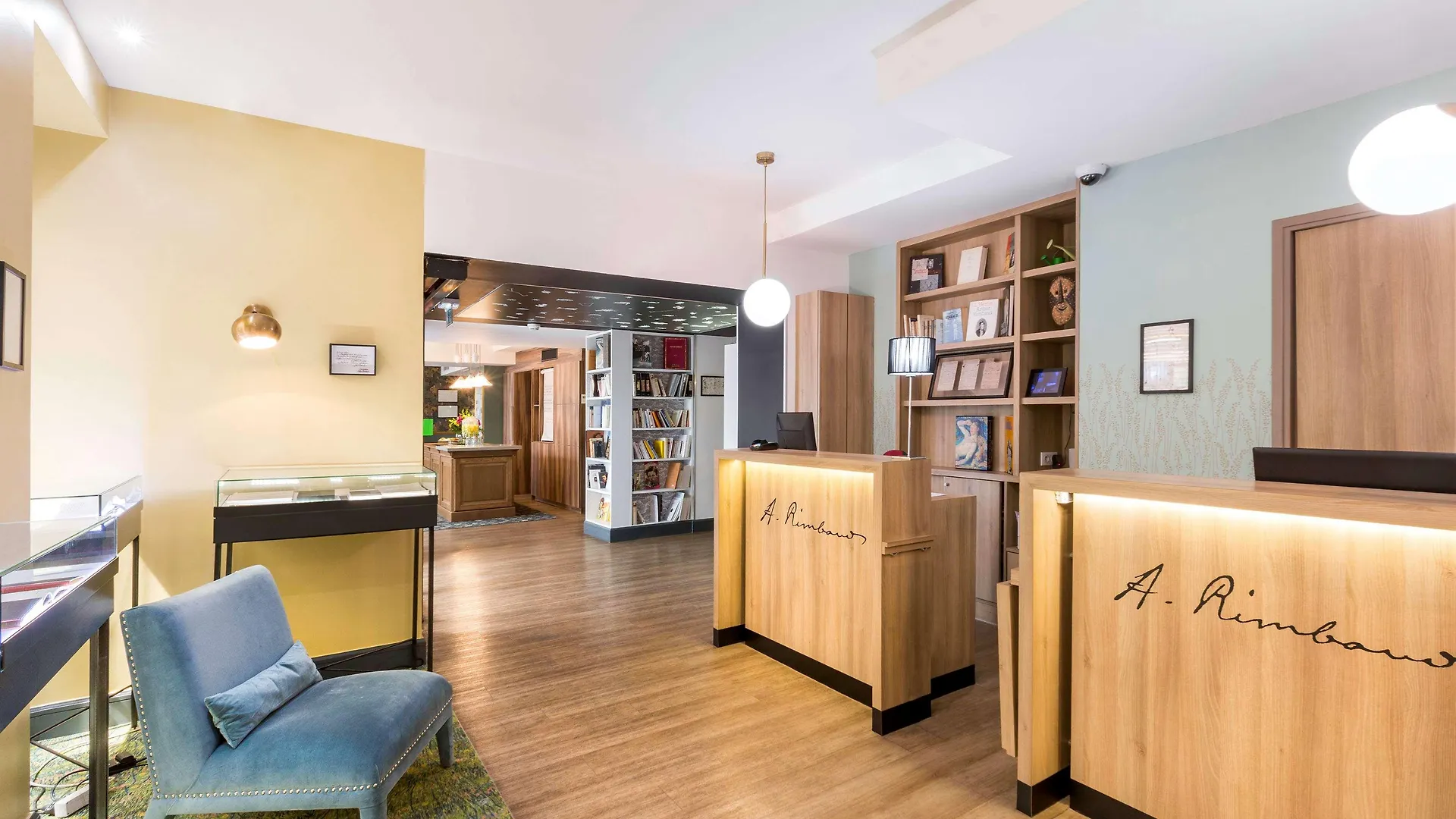 Litteraire Arthur Rimbaud, Bw Signature Collection Hotel 4*