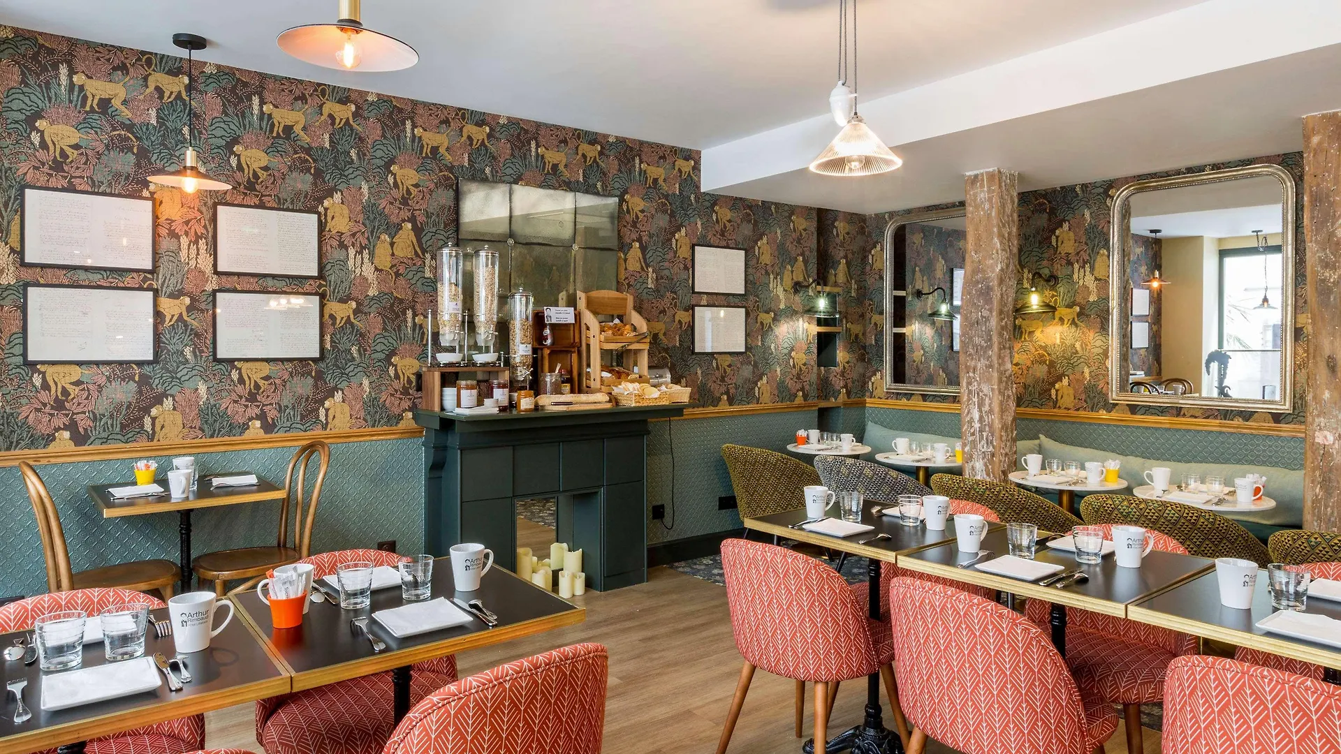 Litteraire Arthur Rimbaud, Bw Signature Collection Hotel Paris