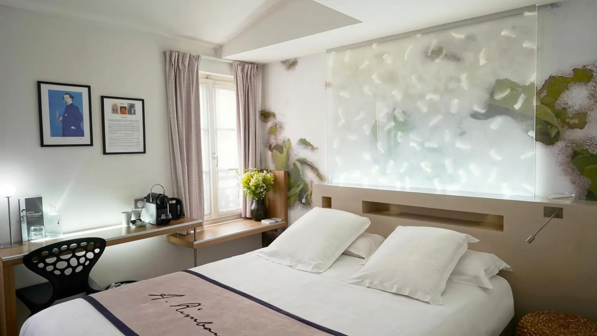 Litteraire Arthur Rimbaud, Bw Signature Collection Hotel Paris
