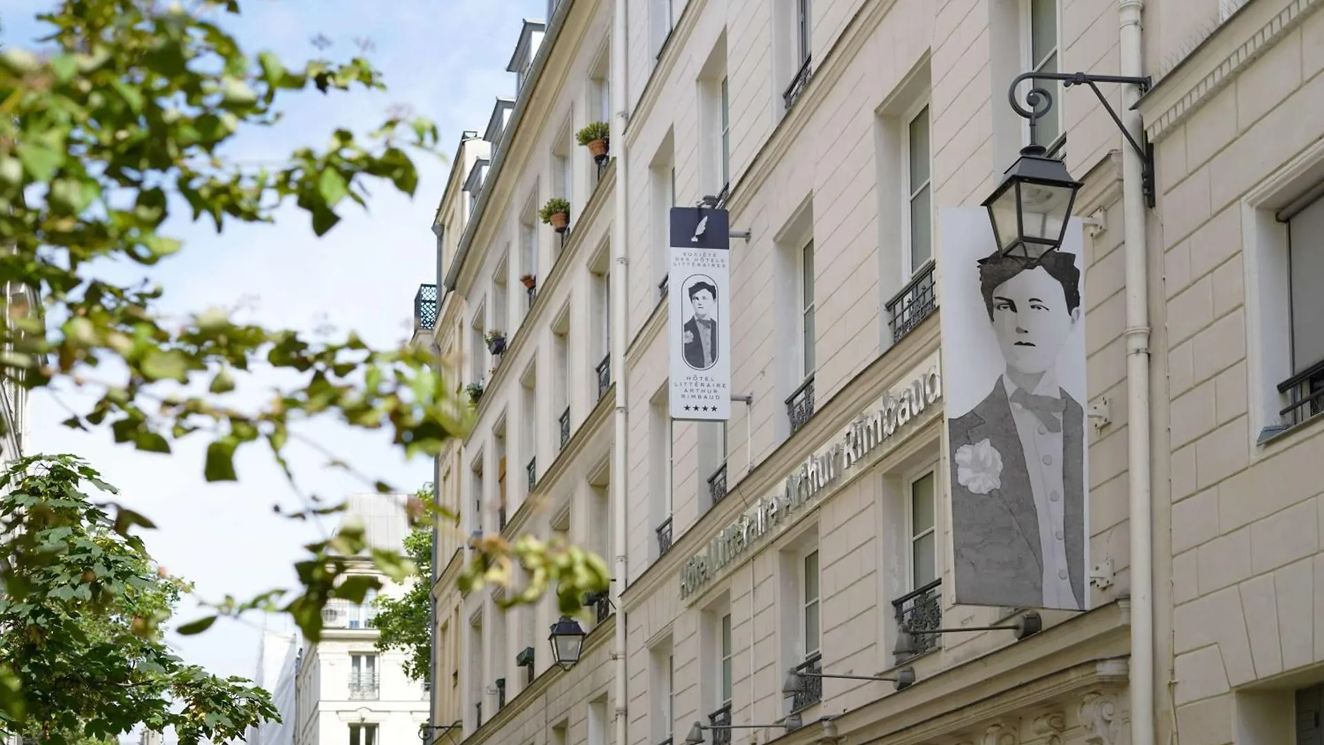 Litteraire Arthur Rimbaud, Bw Signature Collection 4* Paris